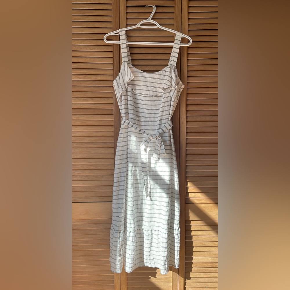 Banana Republic Striped White and Gray Dress